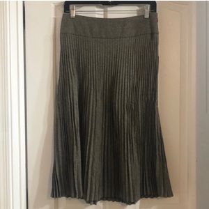 Express Pleated MIDI Brown Skirt Women’s Size 3/4